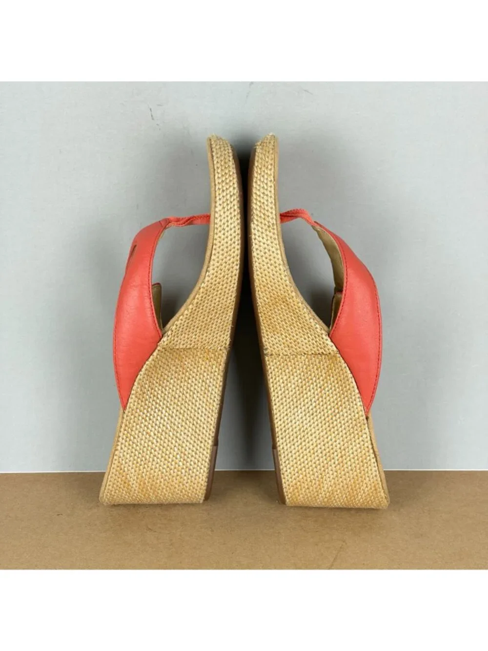 Vionic Polina Thong Wedge Sandals Womens 8 Orange Tan Leather Casual Comfort